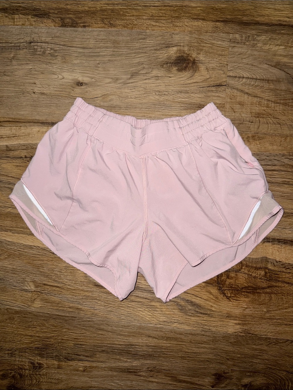 Lululemon Speed-Up Shorts 4” Inseam Dusty Pink Size 6 Tall